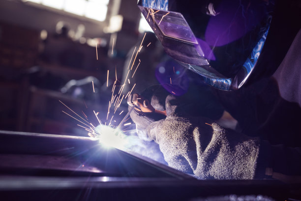 不銹鋼平面回轉篩焊接生產工藝問題有哪些